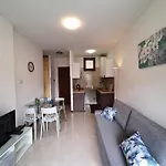 Holiday home On Maggiore With Garden Feriolo