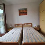 Holiday home On Maggiore With Garden *