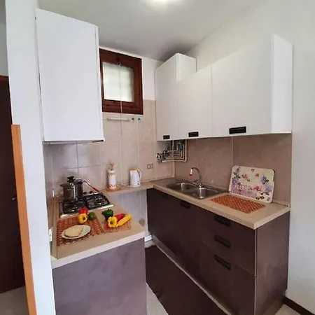 Holiday home On Maggiore With Garden *